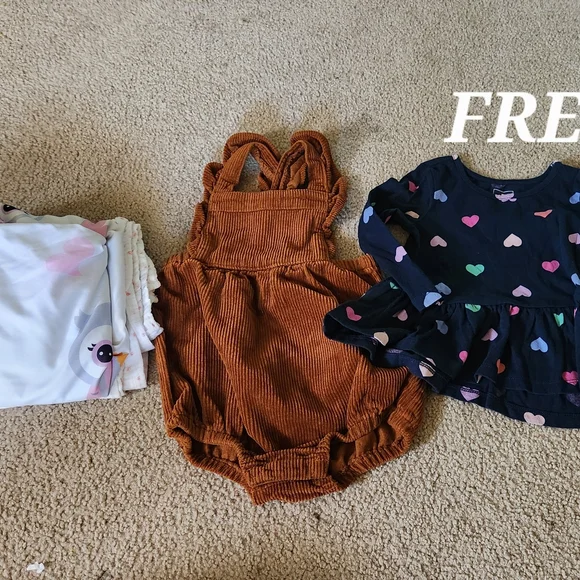 Colorful Baby Clothing Bundle - Picture 10 of 10